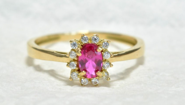Anel de Formatura ND 04 em Ouro 18K