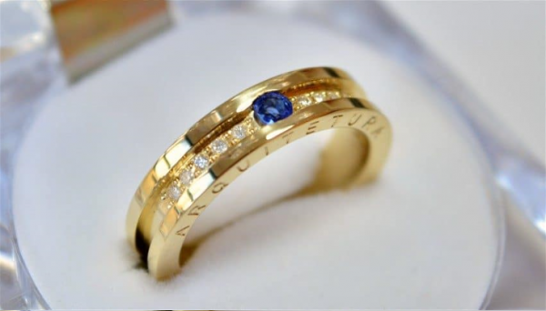 Anel de Formatura ND 06 em Ouro 18K